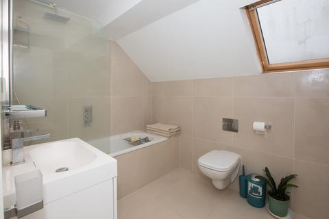undefined, 2 Park Mount, Hertfordshire AL5