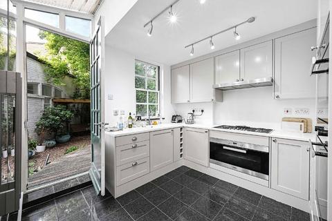 undefined, Doughty Street, London WC1N