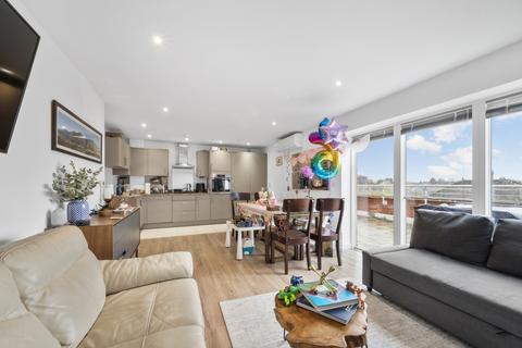 328 Kingston Road, London SW20