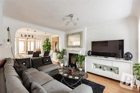 4 bedroom detached house for sale, Rivendell Vale, South Woodham Ferrers, Chelmsford, Essex, CM3