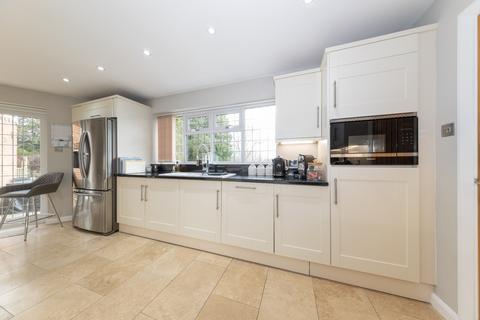 undefined, Dunstable, Bedfordshire LU6