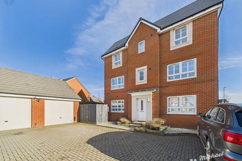 Nutmeg Close, Broughton
