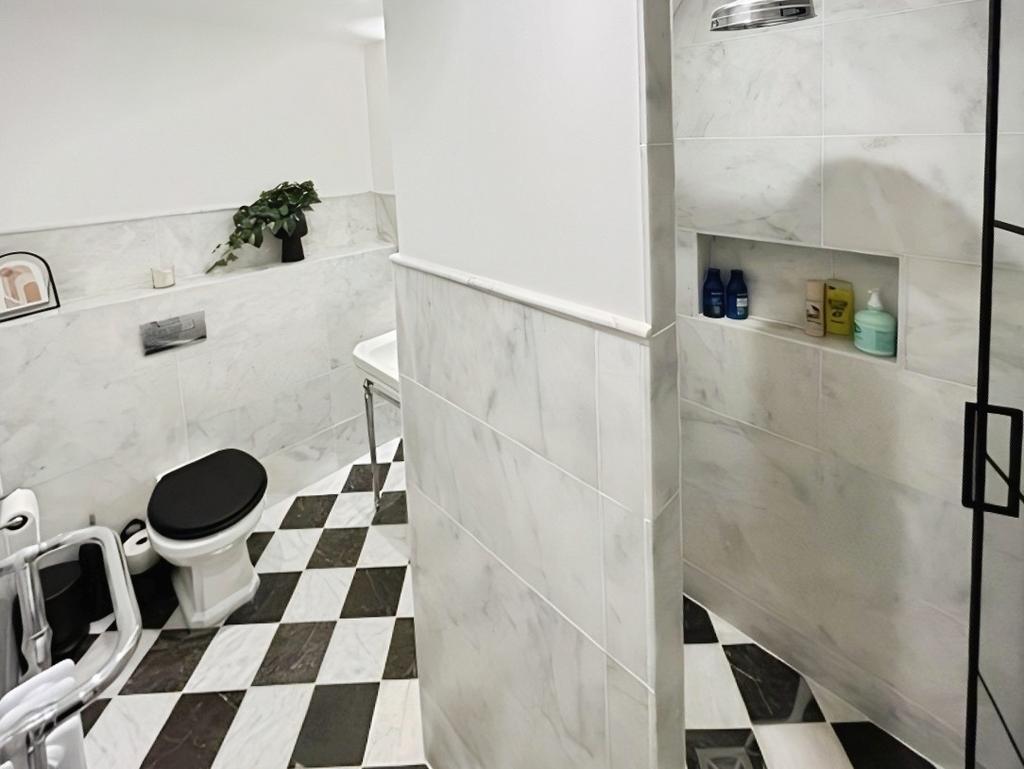 Picture No. 10