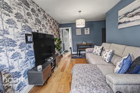 2 bedroom semi-detached house for sale, Winchester Close, Newport