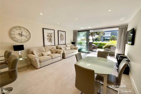 2 bedroom apartment for sale, Needles Watch, 6 Wharncliffe Gardens, Highcliffe-On-Sea, Dorset, BH23