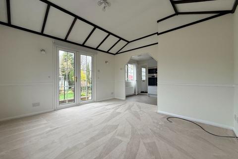 1 bedroom park home for sale, Hedge Barton, Fordcombe, Tunbridge Wells