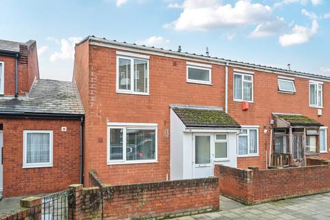 3 bedroom house to rent, Caistor Road, Balham, London, SW12