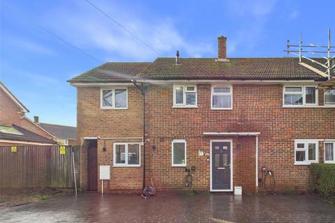 Grobars Avenue, Horsell GU21