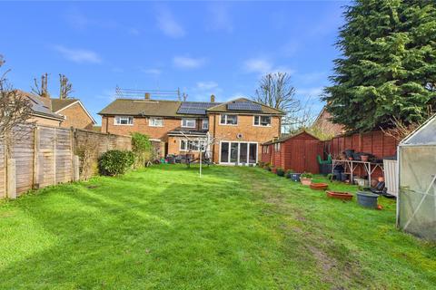 undefined, Grobars Avenue, Horsell GU21