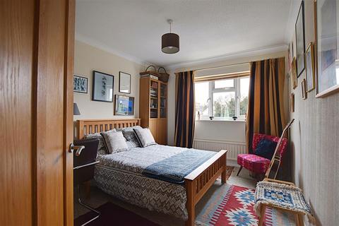 2 bedroom flat for sale, Cooden Drive, Bexhill-On-Sea
