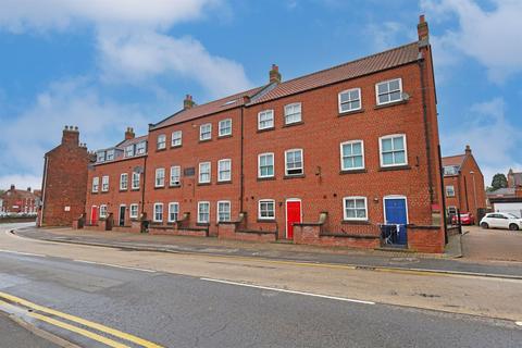 1 bedroom flat for sale, Windmill View Court, Willoughby Road, PE21