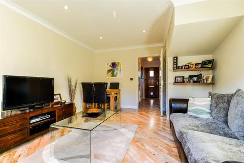 2 bedroom end of terrace house to rent, Thyme Close, Red Lodge, IP28