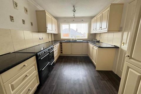 4 bedroom house to rent, Southdown,  Worle, Weston-super-Mare