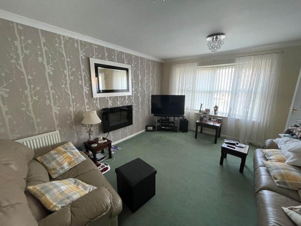 Southdown 7 lounge