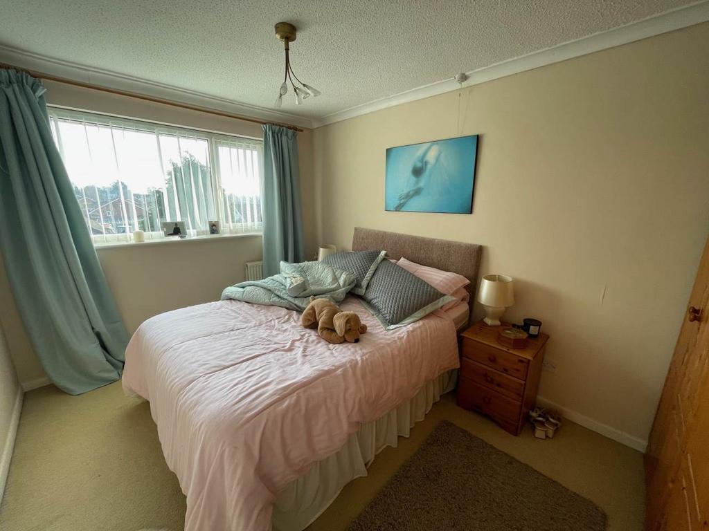 Southdown 7 bed 2