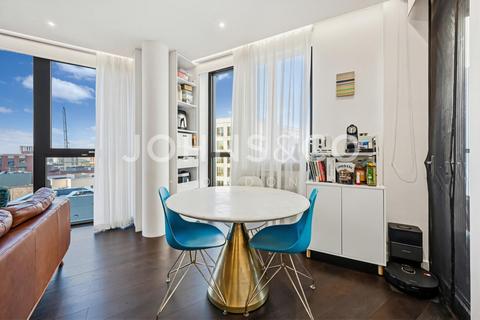 2 bedroom apartment for sale, Haines House, The Residence, Nine Elms, SW11