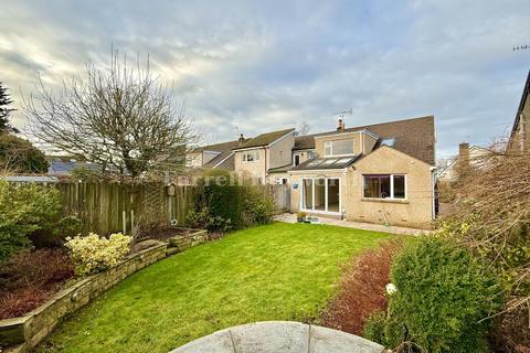 5 bedroom house to rent, Monteagle Drive, Lancaster LA2