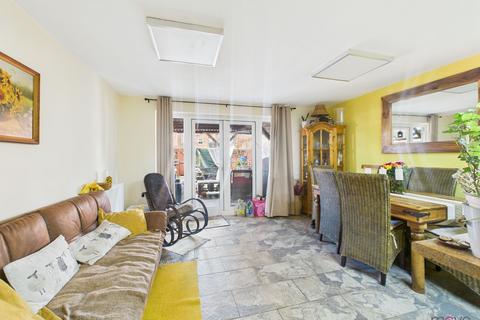 undefined, Thatcham Avenue Kingsway, Gloucester GL2