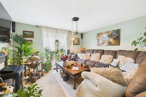 undefined, Thatcham Avenue Kingsway, Gloucester GL2