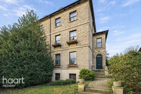 6 bedroom character property for sale, Maidstone Road, Rochester