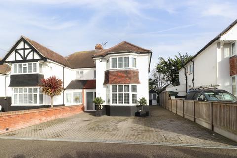 Foreland Avenue, Margate, CT9