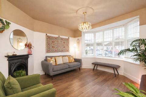 3 bedroom semi-detached house for sale, Foreland Avenue, Margate, CT9