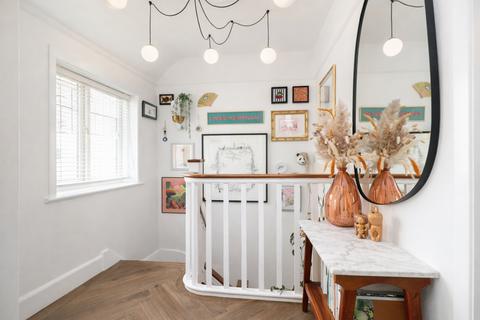3 bedroom semi-detached house for sale, Foreland Avenue, Margate, CT9
