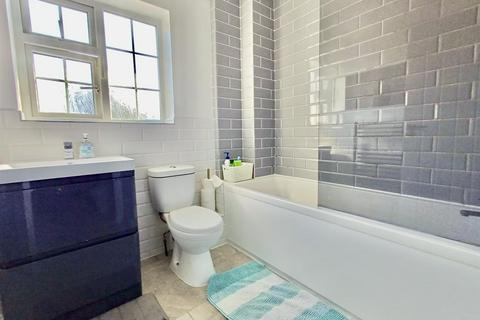 3 bedroom semi-detached house for sale, Broomfield Avenue, TELSCOMBE CLIFFS