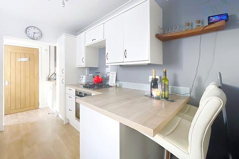 3 bedroom terraced house for sale, Holborough Road, Snodland, ME6