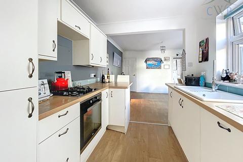 3 bedroom terraced house for sale, Holborough Road, Snodland, ME6