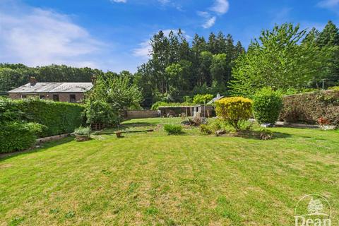 4 bedroom detached bungalow for sale, Lower Road, Soudley, Cinderford