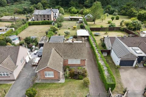 4 bedroom detached bungalow for sale, Lower Road, Soudley, Cinderford