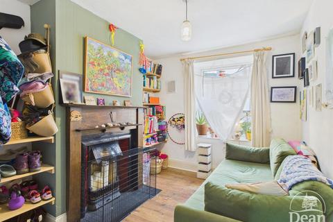 2 bedroom terraced house for sale, Woodside Street, Cinderford