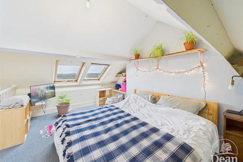 2 bedroom terraced house for sale, Woodside Street, Cinderford