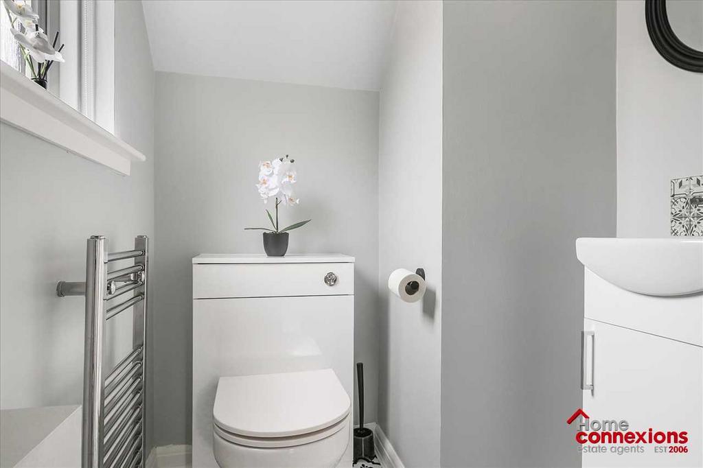Lower Level WC