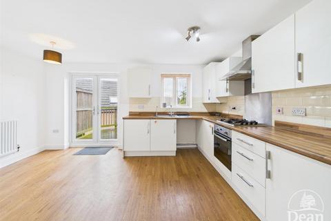 undefined, Sneyd Wood Road, Cinderford