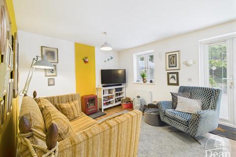 3 bedroom end of terrace house for sale, Nailbridge, Drybrook