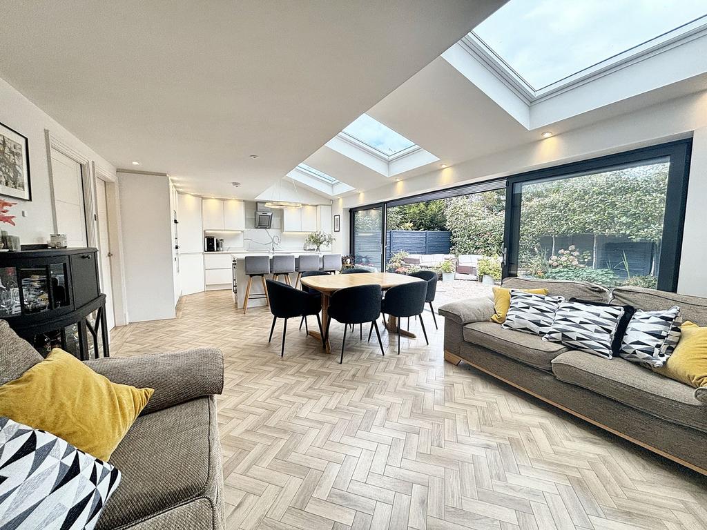 Kitchen/Diner/Family Room