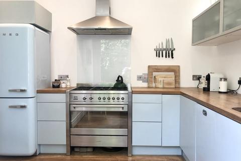 undefined, Digby Crescent, London, N4