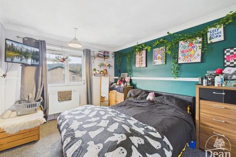 3 bedroom terraced house for sale, Sutton Road, Soudley, Cinderford