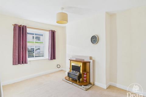 2 bedroom end of terrace house for sale, High Street, Drybrook