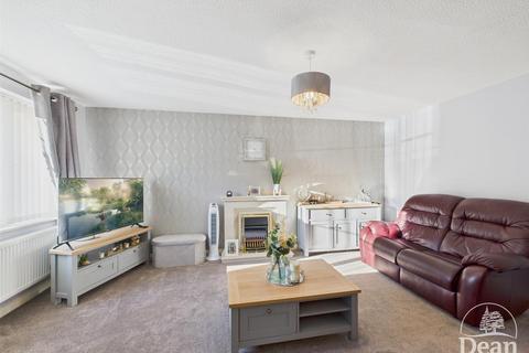 3 bedroom detached house for sale, Bramble Road, Milkwall, Coleford