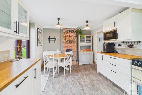 3 bedroom detached house for sale, Lydney GL15