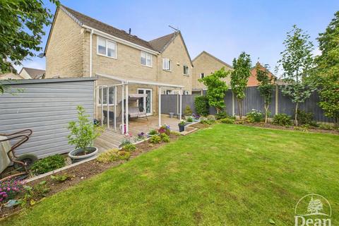 3 bedroom semi-detached house for sale, Bishops Gate, Lydney GL15