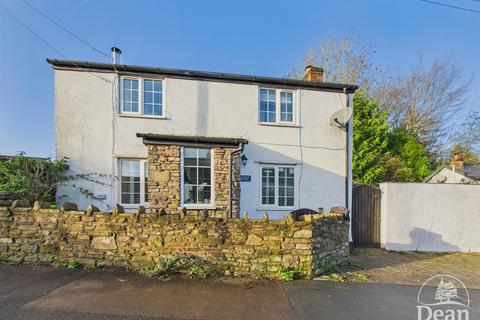 3 bedroom detached house for sale, Cinderhill, Coleford