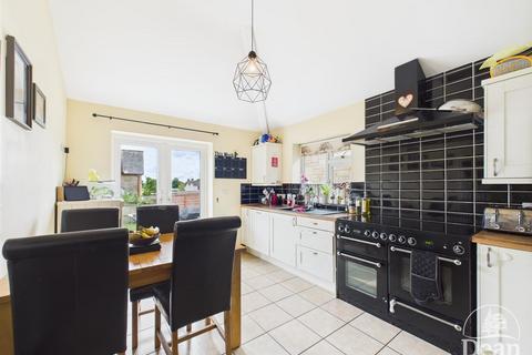 undefined, Woodland Place, Lydney GL15