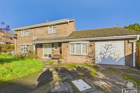 undefined, Orchard Close, Lydney GL15