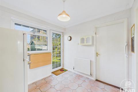 undefined, Orchard Close, Lydney GL15
