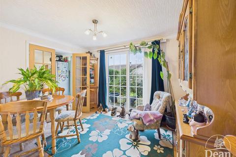 undefined, Clanna Country Park, Lydney GL15