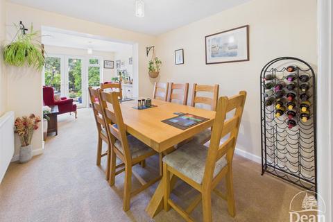 undefined, Bracken Close, Lydney GL15
